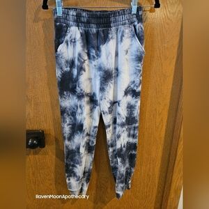 3/15$ Bundle Deal More Than Magice Sweat Pants large 10/12